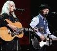 Emmylou-Harris-and-Rodney-Crowell